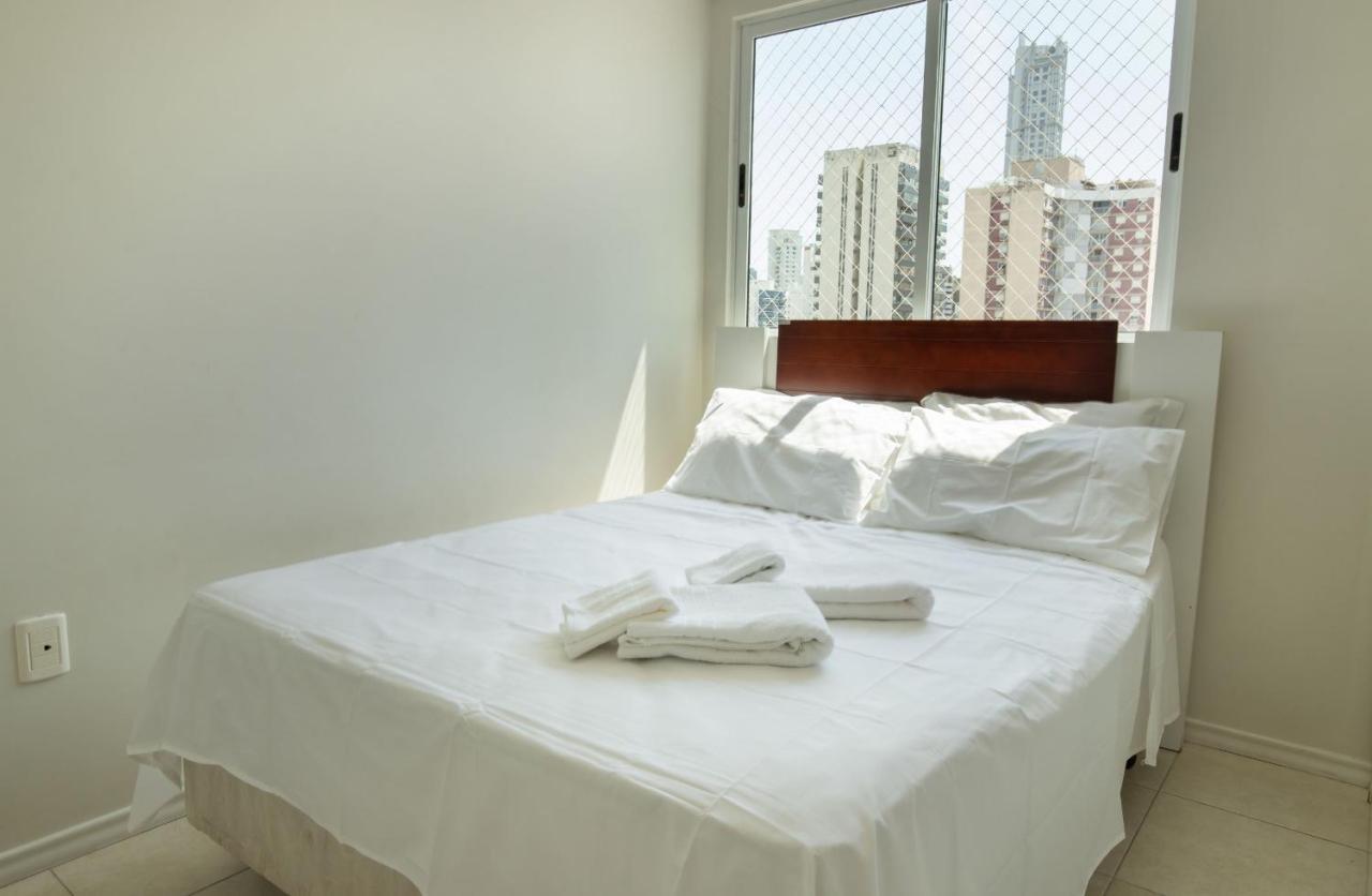 Amplo Apartamento De 3 Quartos No Centro De Balneario Camboriu N1859 Apartment Exterior photo